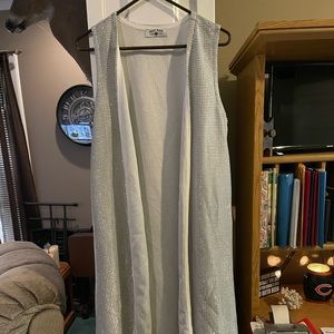 Crazy Train NWOT Silver sequin duster vest Size L (runs small)